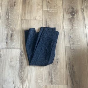 Lululemon HR cropped legging, 8